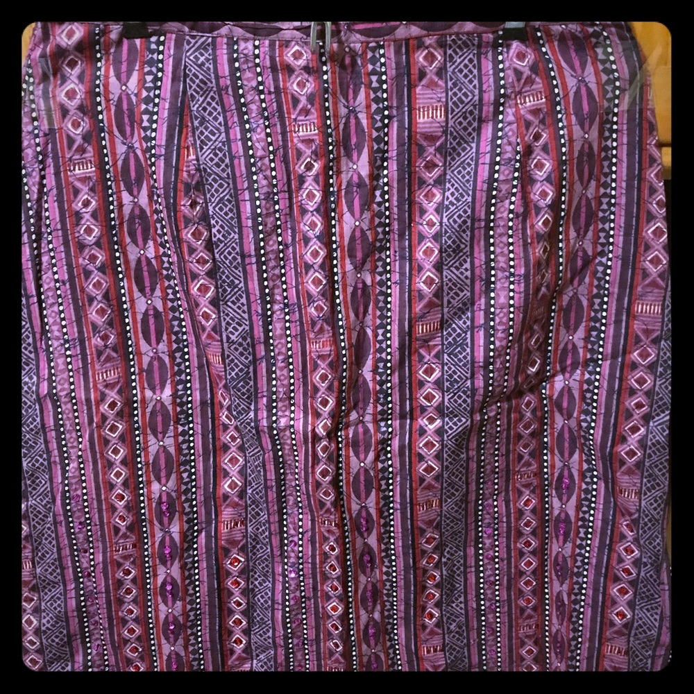 Ladies Batik-Like Print Skirt - Size 14